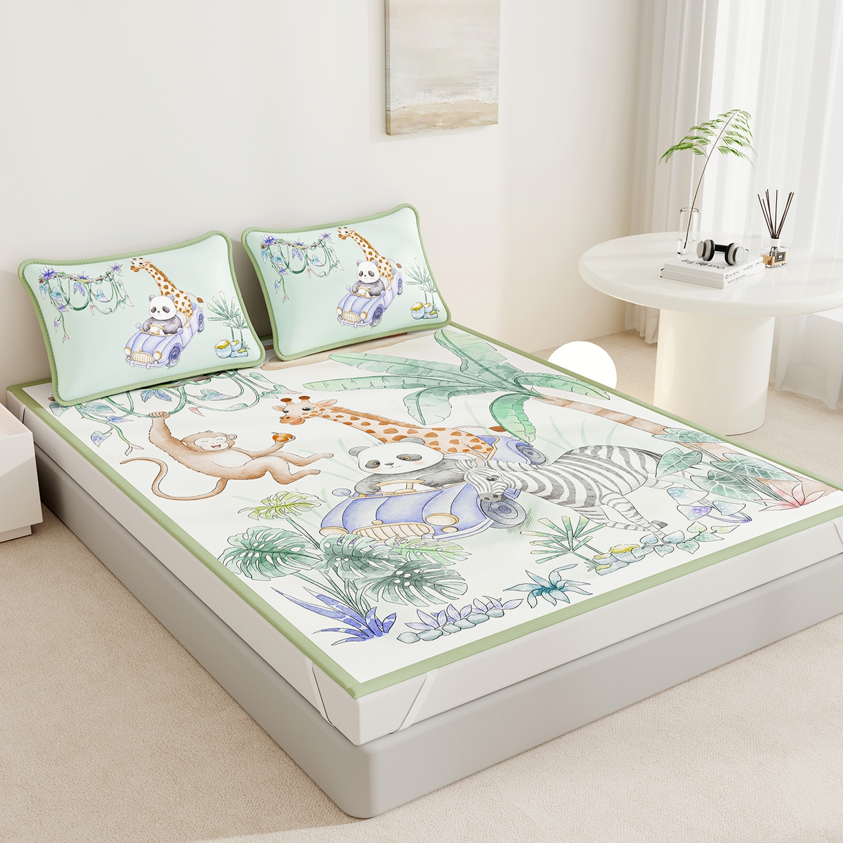 91家纺网 家纺一手货源 找家纺 家品罗兰 2026A类数码印花大版卡通冰丝凉席双人席可机洗学生宿舍空调软席三件套三明治网底 动物乐园