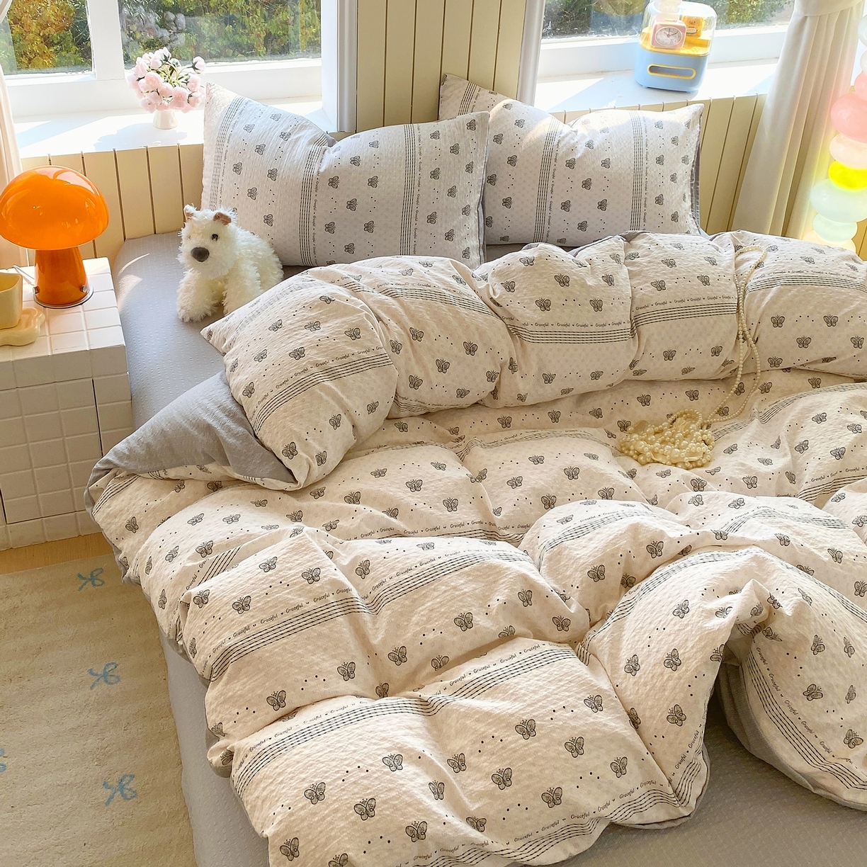 91家纺网 家纺一手货源 找家纺 爱橙家纺（原艾橙家纺） 2026春夏新款A类高品质110克超柔泡芙纱四件套 蝶语