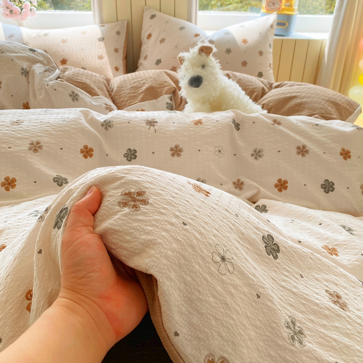 91家纺网 家纺一手货源 找家纺 爱橙家纺（原艾橙家纺） 2026春夏新款A类高品质110克超柔泡芙纱四件套 四叶草