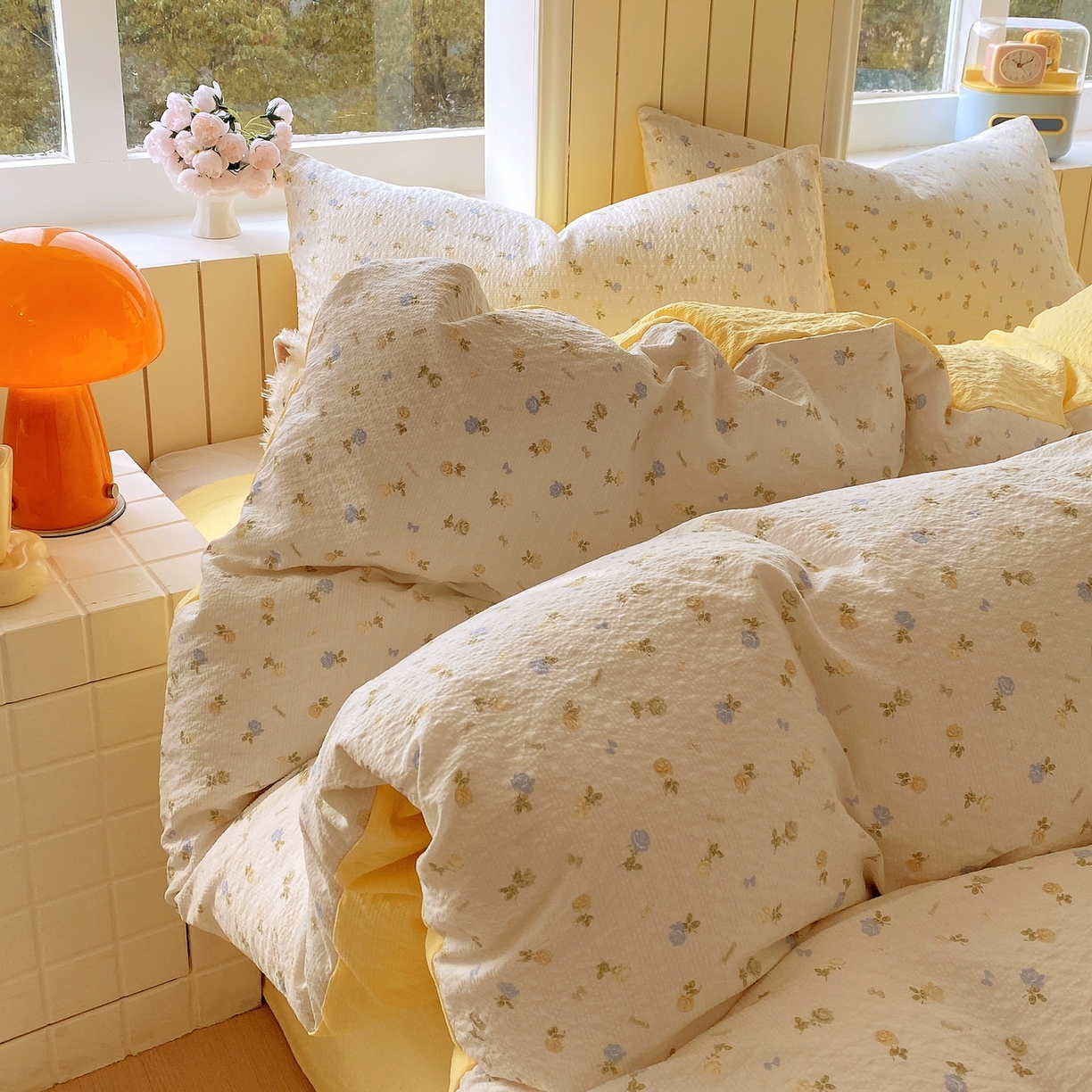 91家纺网 家纺一手货源 找家纺 爱橙家纺（原艾橙家纺） 2026春夏新款A类高品质110克超柔泡芙纱四件套 素锦织花