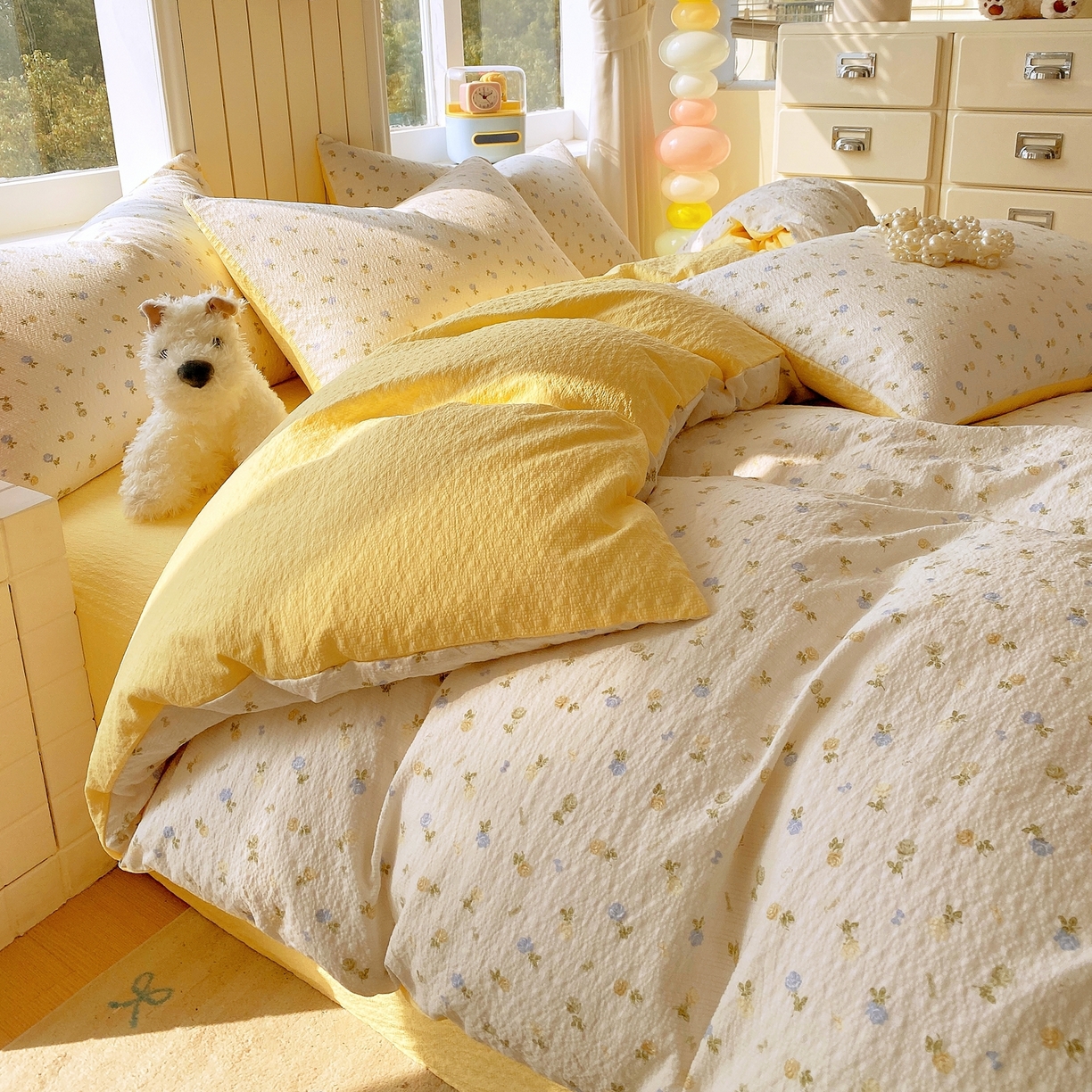 91家纺网 家纺一手货源 找家纺 爱橙家纺（原艾橙家纺） 2026春夏新款A类高品质110克超柔泡芙纱四件套 素锦织花