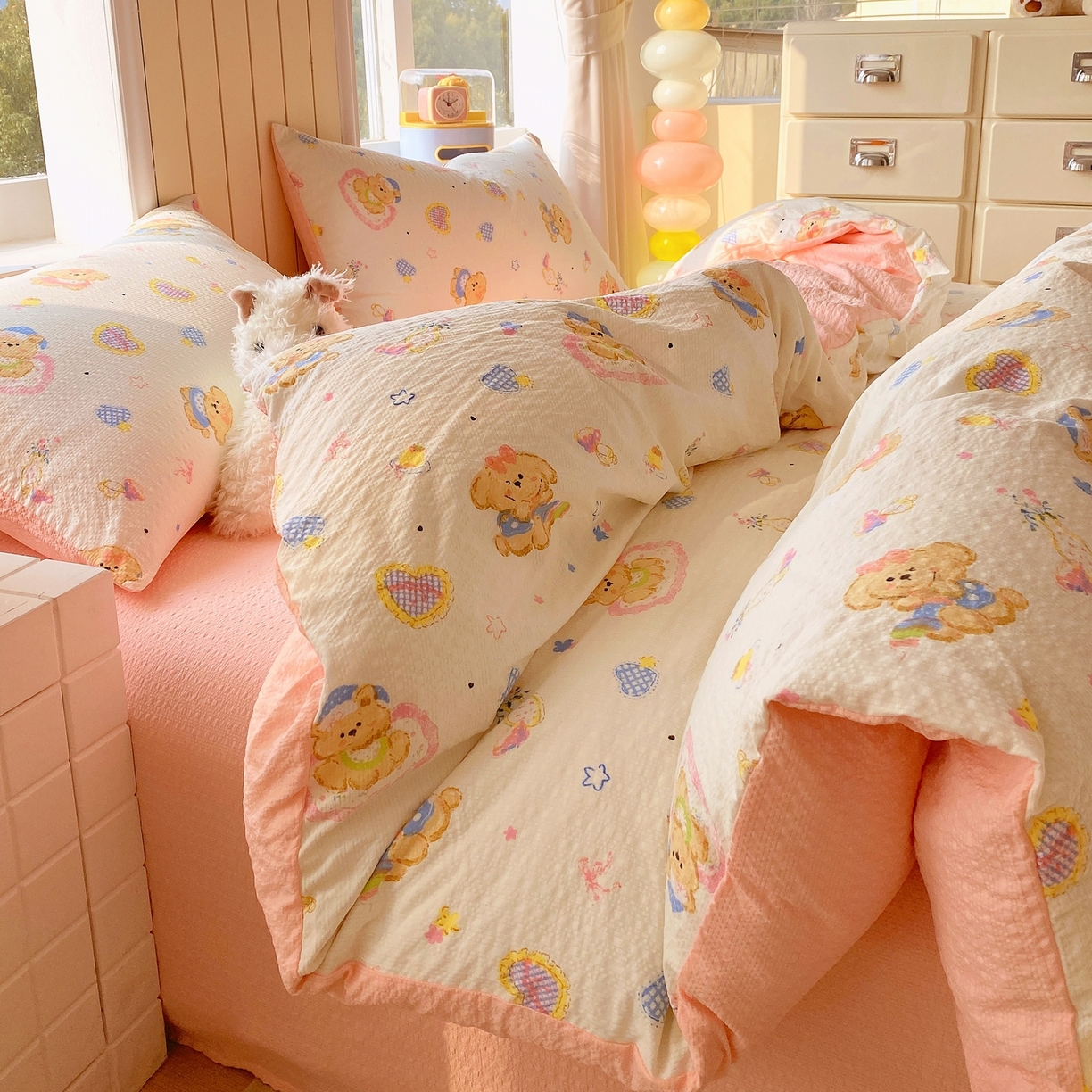 91家纺网 家纺一手货源 找家纺 爱橙家纺（原艾橙家纺） 2026春夏新款A类高品质110克超柔泡芙纱四件套 萝莉小狗