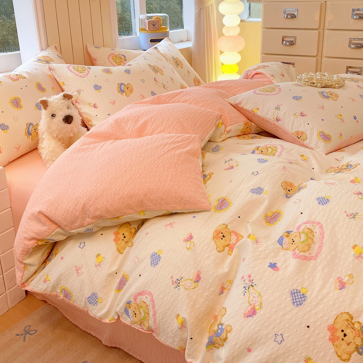 91家纺网 家纺一手货源 找家纺 爱橙家纺（原艾橙家纺） 2026春夏新款A类高品质110克超柔泡芙纱四件套 萝莉小狗