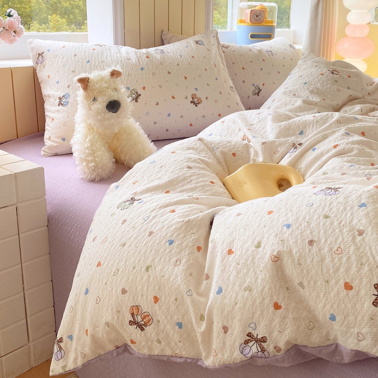 91家纺网 家纺一手货源 找家纺 爱橙家纺（原艾橙家纺） 2026春夏新款A类高品质110克超柔泡芙纱四件套 蝶糖