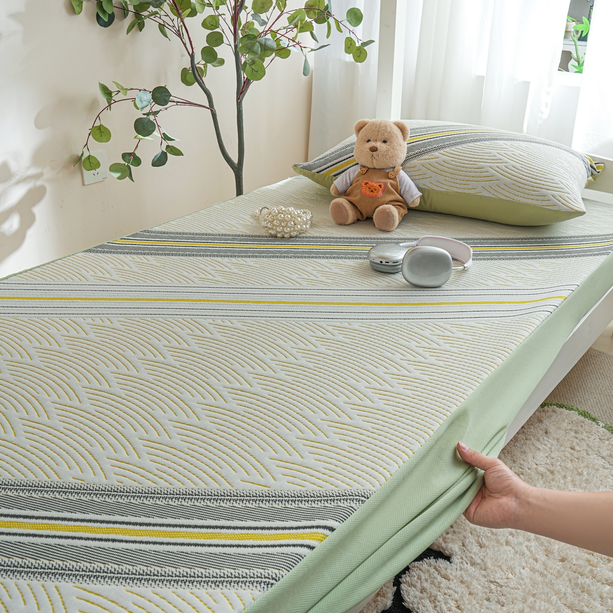 91家纺网 家纺一手货源 找家纺 柏薇 2026新款A类三层纱夹棉学生床笠 学生床笠-春竹