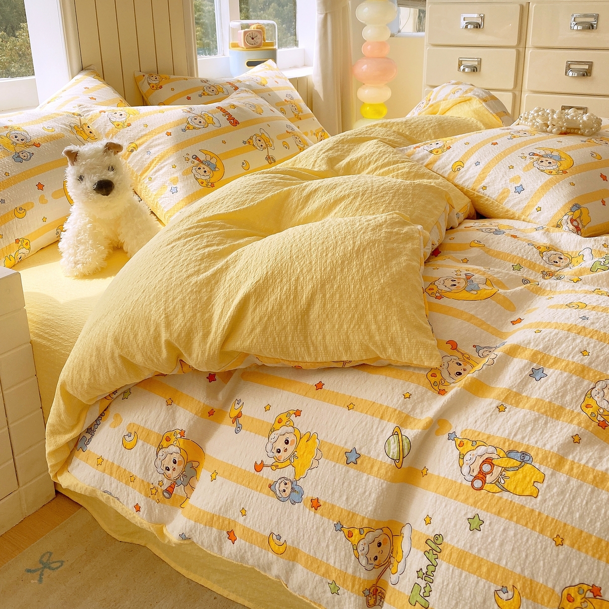 91家纺网 家纺一手货源 找家纺 爱橙家纺（原艾橙家纺） 2026春夏新款A类高品质110克超柔泡芙纱四件套 星星崽