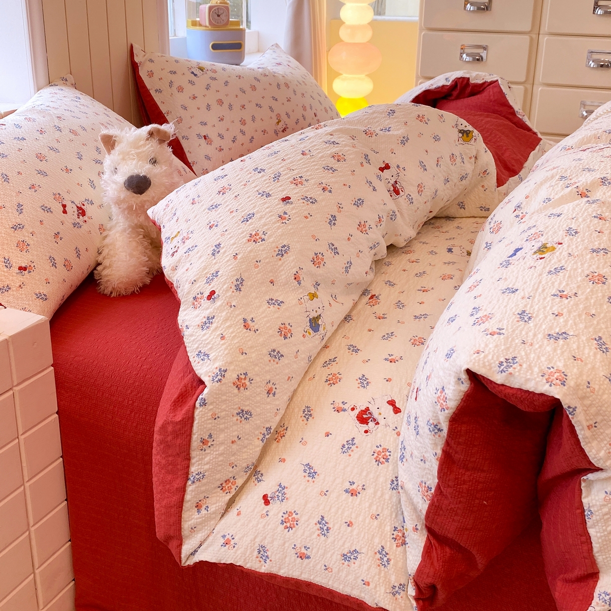 91家纺网 家纺一手货源 找家纺 爱橙家纺（原艾橙家纺） 2026春夏新款A类高品质110克超柔泡芙纱四件套 花町软猫