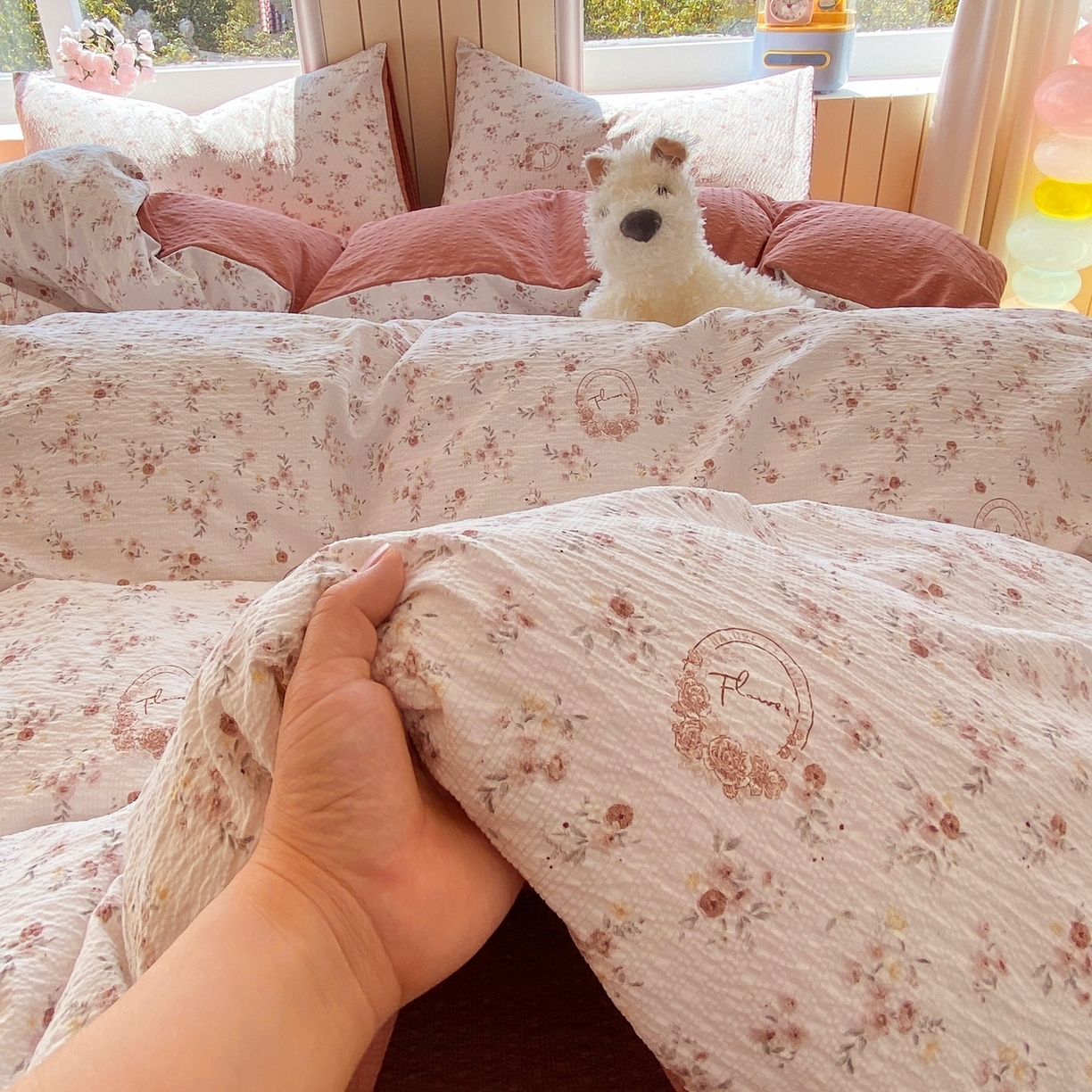 91家纺网 家纺一手货源 找家纺 爱橙家纺（原艾橙家纺） 2026春夏新款A类高品质110克超柔泡芙纱四件套 粟花信笺