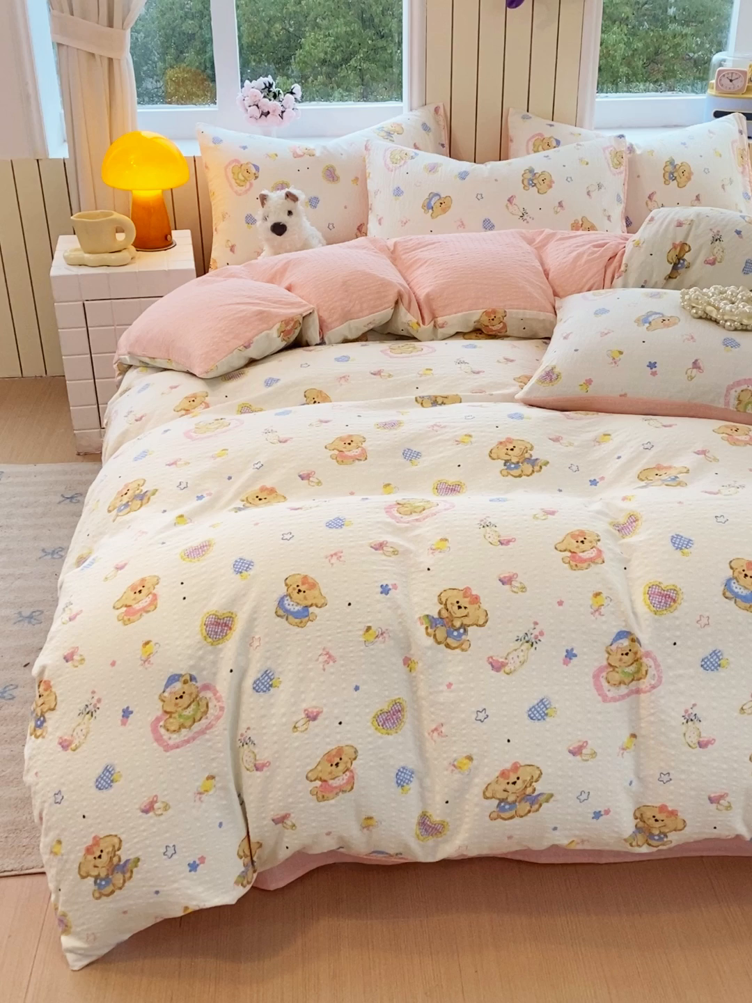 91家纺网 家纺一手货源 找家纺 爱橙家纺（原艾橙家纺） 2026春夏新款A类高品质110克超柔泡芙纱四件套 萝莉小狗