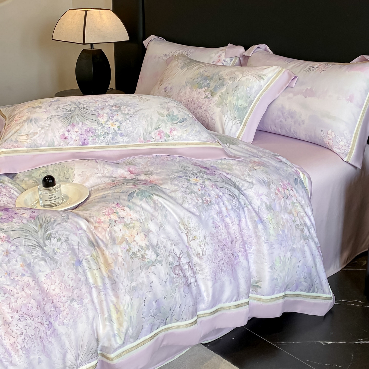 91家纺网 家纺一手货源 找家纺 博纳家纺 2026新款林间鹿语系列天丝四件套 林间鹿语-浅紫