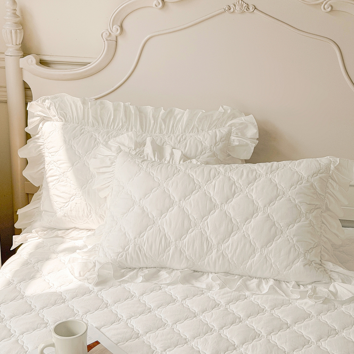 91家纺网 家纺一手货源 找家纺 佳笠家居 2026春夏新款A类韩版全棉水洗棉新疆棉花少女风床裙单件床裙单品单床裙-床拍图 床裙款-贵族白