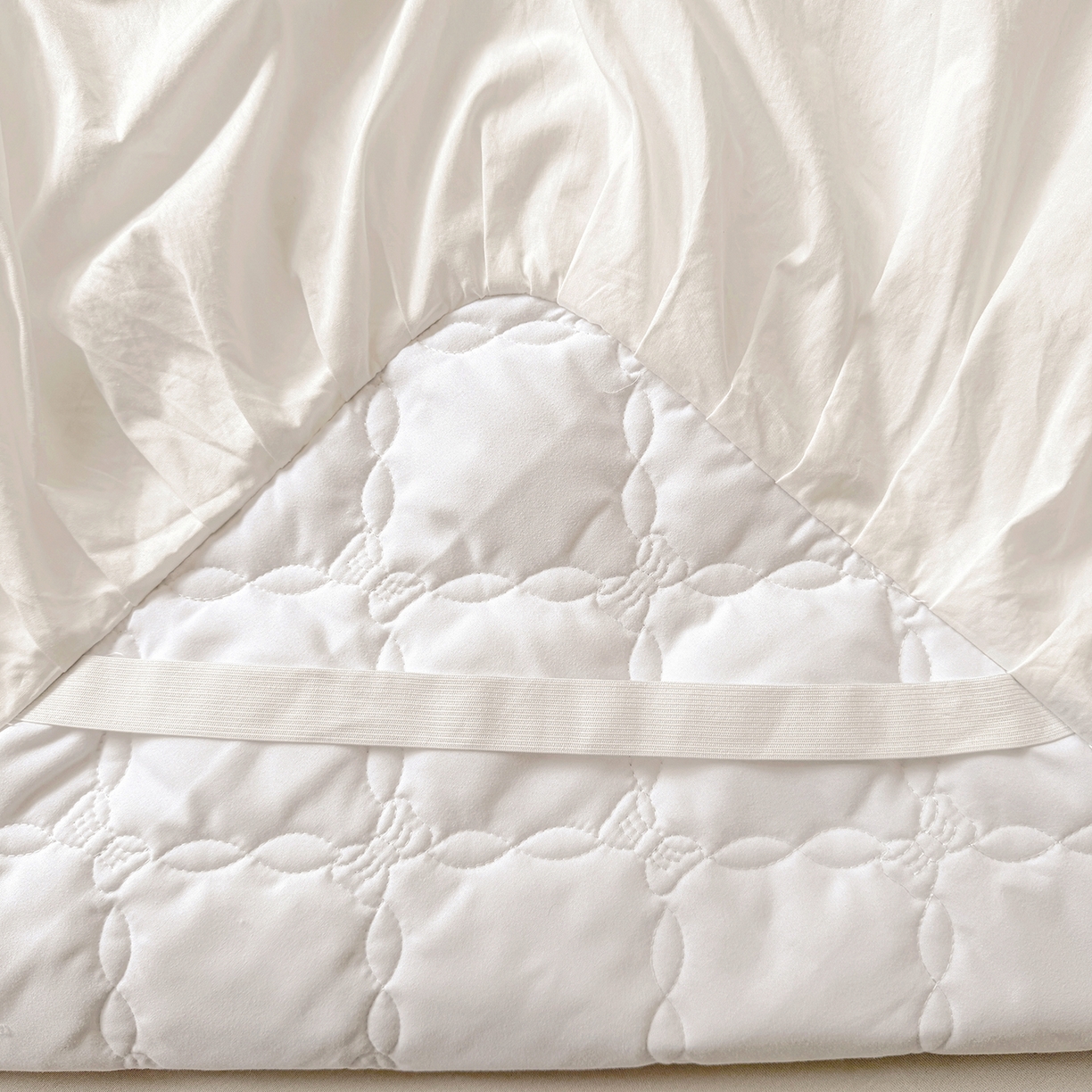 91家纺网 家纺一手货源 找家纺 佳笠家居 2026春夏新款A类韩版全棉水洗棉新疆棉花少女风床裙单件床裙单品单床裙-床拍图 床裙款-贵族白