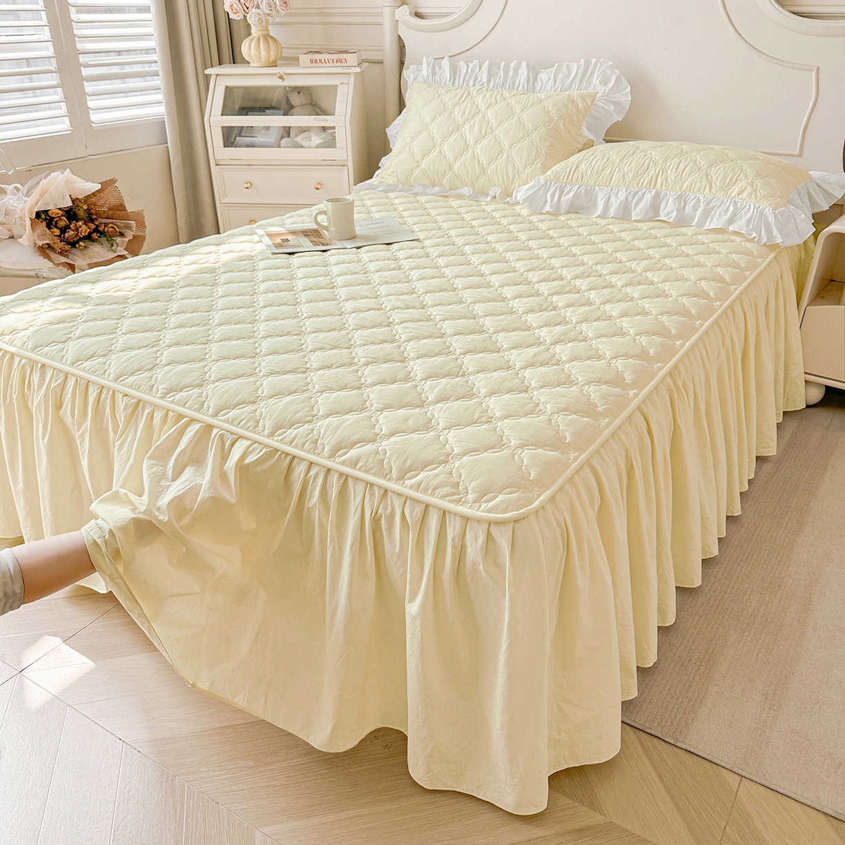 91家纺网 家纺一手货源 找家纺 佳笠家居 2026春夏新款A类韩版全棉水洗棉新疆棉花少女风床裙单件床裙单品单床裙-床拍图 床裙款-象牙黄