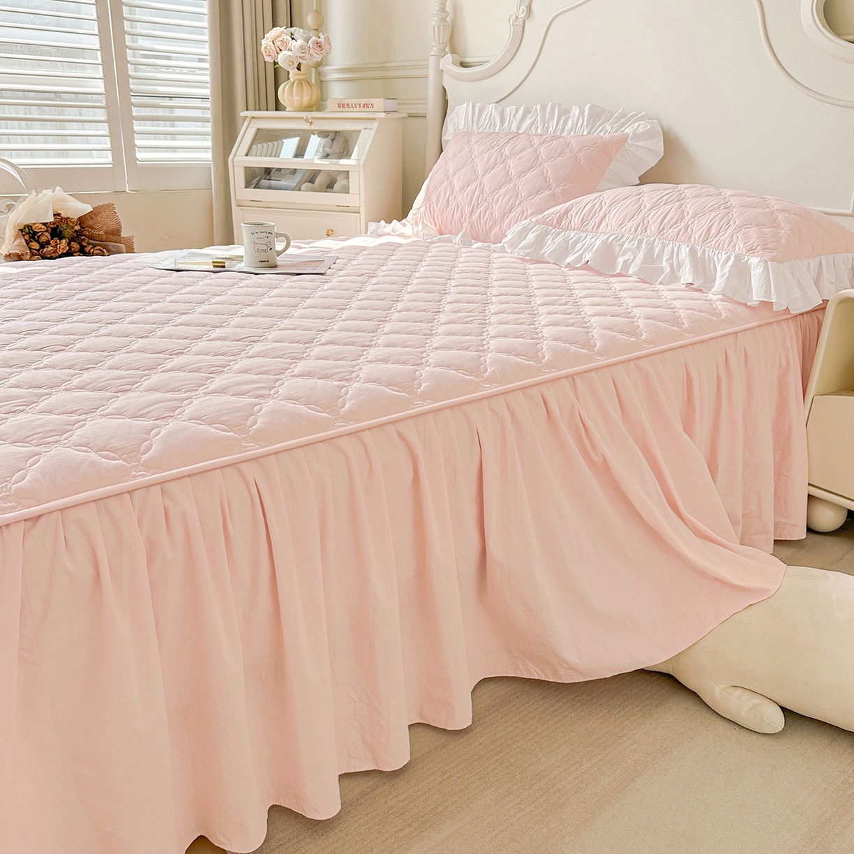 91家纺网 家纺一手货源 找家纺 佳笠家居 2026春夏新款A类韩版全棉水洗棉新疆棉花少女风床裙单件床裙单品单床裙-床拍图 床裙款-芝夏粉