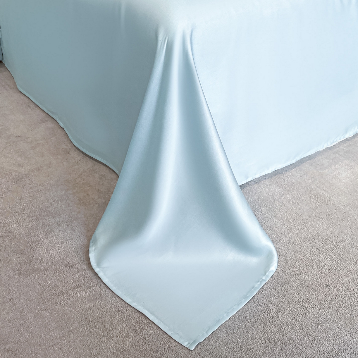 91家纺网 家纺一手货源 找家纺 博纳家纺 2026新款林间鹿语系列天丝四件套 早春-海岛蓝