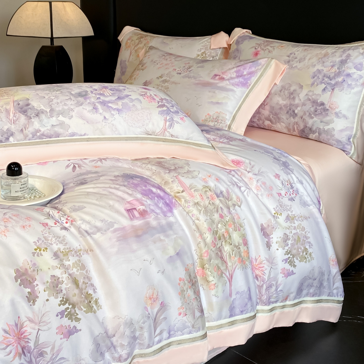 91家纺网 家纺一手货源 找家纺 博纳家纺 2026新款林间鹿语系列天丝四件套 早春-珍珠粉