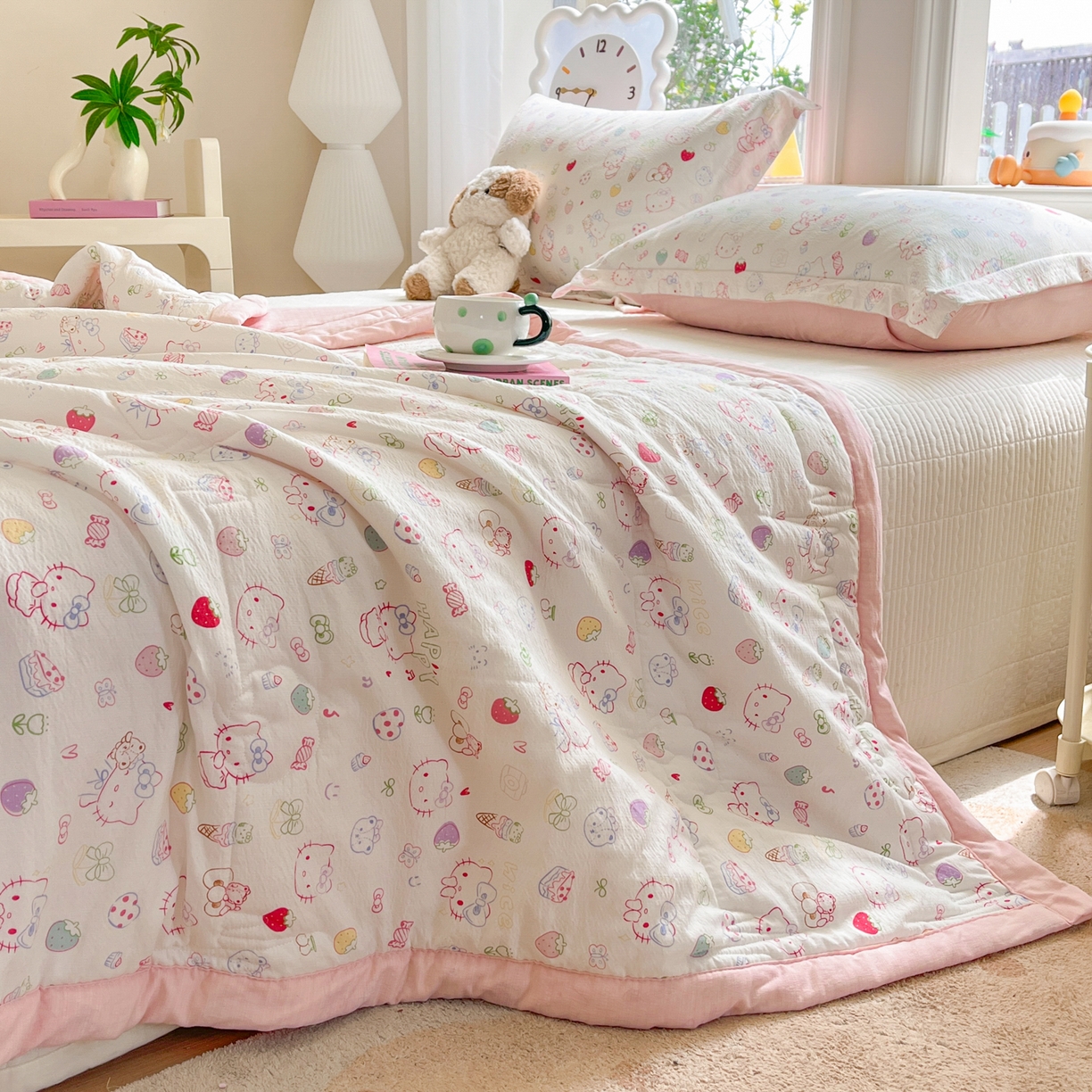 91家纺网 家纺一手货源 找家纺 优承佳生活馆 2026新款云感双层纱卡通小清新风格棉花夏被（提供买家秀） 日常猫猫