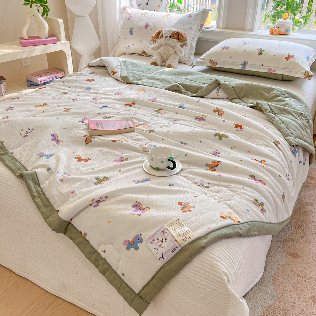 91家纺网 家纺一手货源 找家纺 优承佳生活馆 2026新款云感双层纱卡通小清新风格棉花夏被（提供买家秀） 童话小马