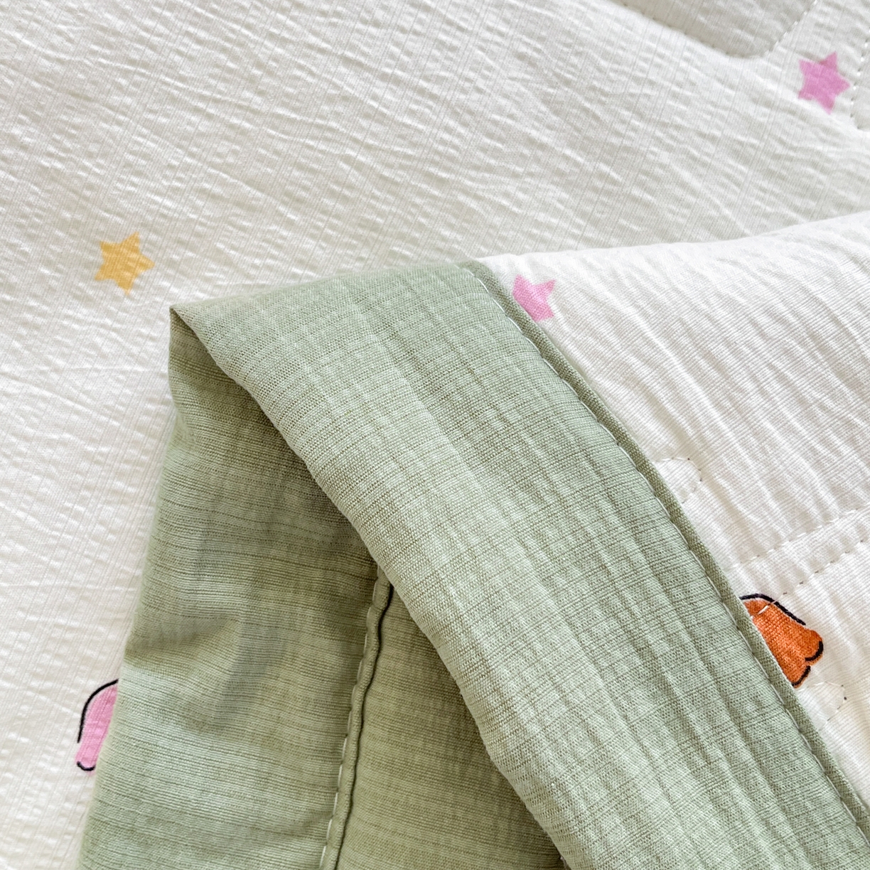 91家纺网 家纺一手货源 找家纺 优承佳生活馆 2026新款云感双层纱卡通小清新风格棉花夏被（提供买家秀） 童话小马