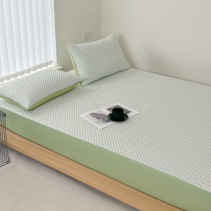 91家纺网 家纺一手货源 找家纺 （总）柏薇 2026新款A类三层纱夹棉床笠