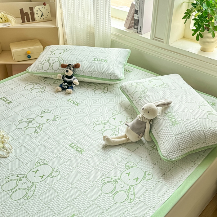 91家纺网 家纺一手货源 找家纺 2026新款冰豆豆凉席三件套学生宿舍夏季软席可机洗单双人空调软凉席