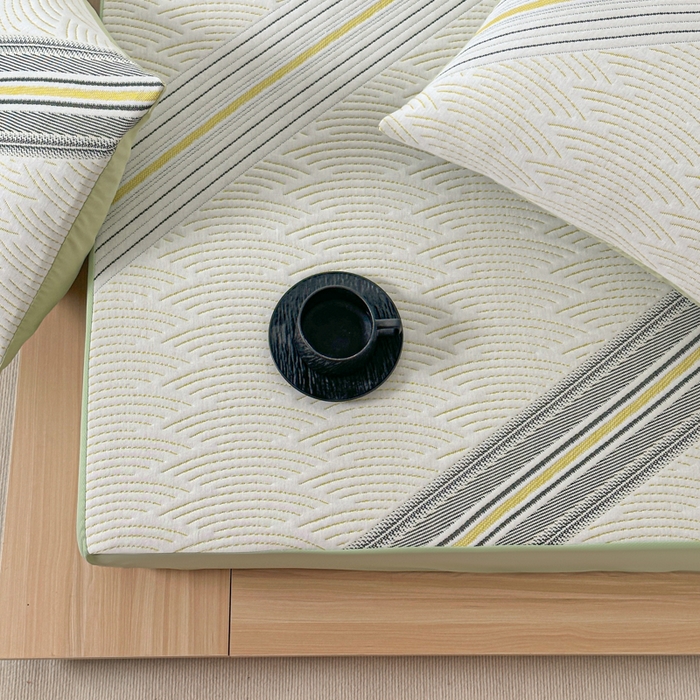 91家纺网 家纺一手货源 找家纺 柏薇 2026新款A类三层纱夹棉床笠 三层纱床笠-春竹