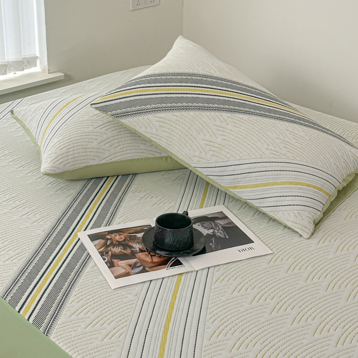 91家纺网 家纺一手货源 找家纺 柏薇 2026新款A类三层纱夹棉床笠 三层纱床笠-春竹