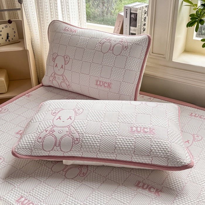 91家纺网 家纺一手货源 找家纺 爱屋及屋 2026新款冰豆豆提花凉席 粉玉