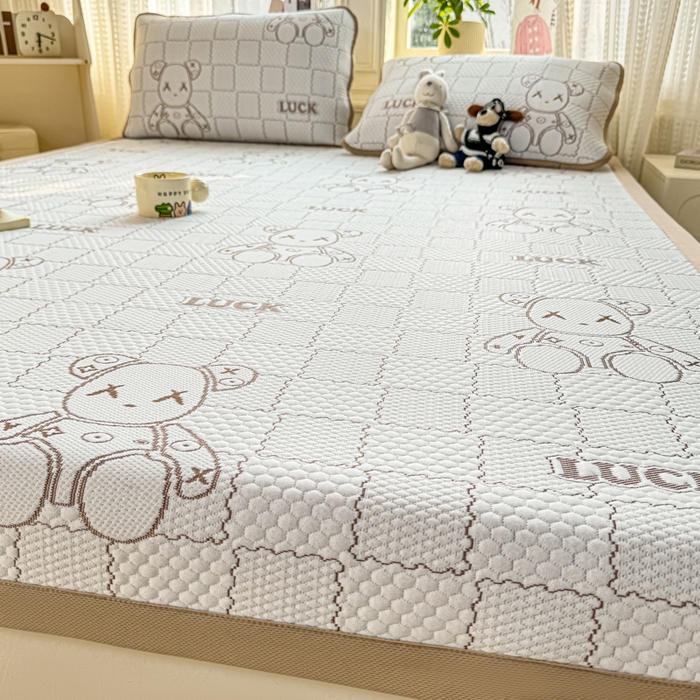 91家纺网 家纺一手货源 找家纺 爱屋及屋 2026新款冰豆豆提花凉席 卡其