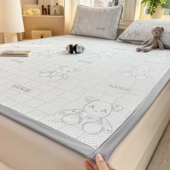 91家纺网 家纺一手货源 找家纺 爱屋及屋 2026新款冰豆豆提花凉席 浅灰