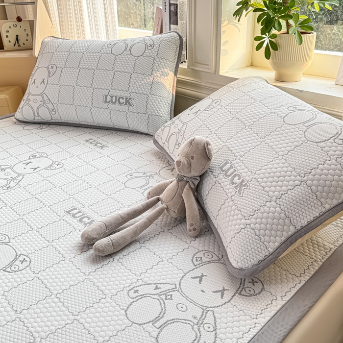 91家纺网 家纺一手货源 找家纺 爱屋及屋 2026新款冰豆豆提花凉席 浅灰