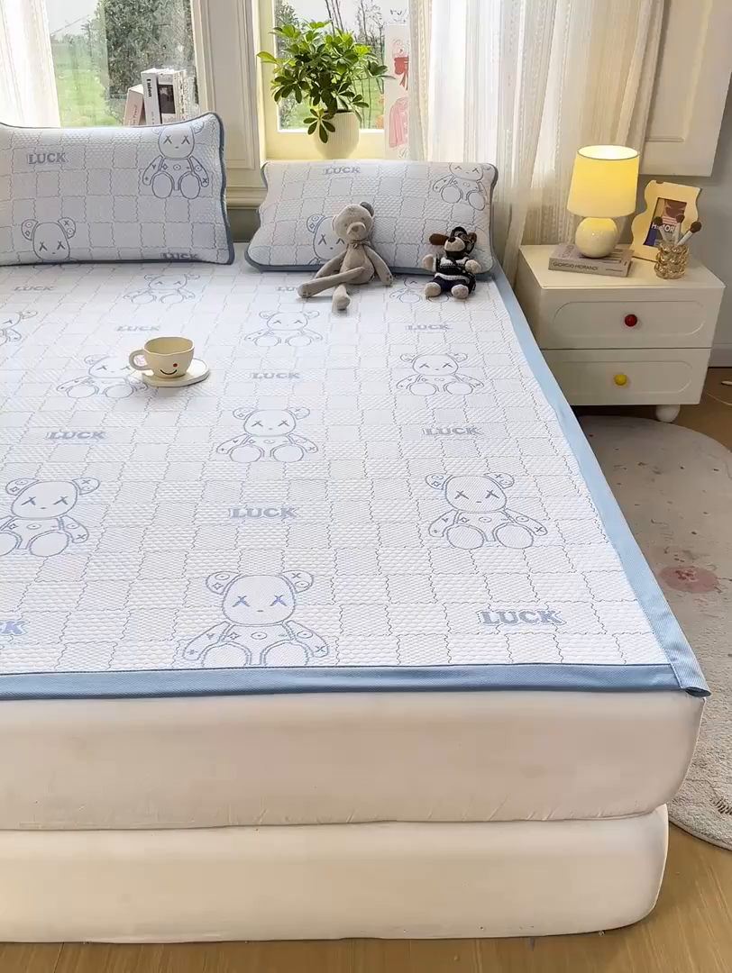 91家纺网 家纺一手货源 找家纺 爱屋及屋 2026新款冰豆豆提花凉席 天蓝