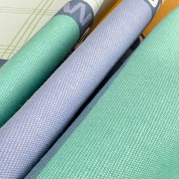 91家纺网 家纺一手货源 找家纺 仟网汇 2026新款老粗布蕾丝花边凉席席子三件套（无纺布手提包装） 英伦