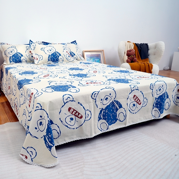 91家纺网 家纺一手货源 找家纺 仟网汇 2026新款老粗布蕾丝花边凉席席子三件套（无纺布手提包装） 泰迪熊