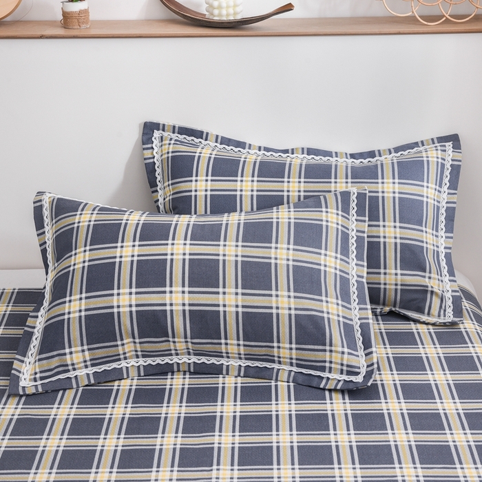 91家纺网 家纺一手货源 找家纺 仟网汇 2026新款老粗布蕾丝花边凉席席子三件套（无纺布手提包装） 萌熊-灰格