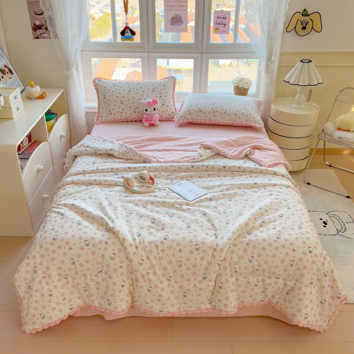 91家纺网 家纺一手货源 找家纺 宝士康家纺 2026新款10A抗菌毛球花边邹邹纱夏被 萌兔花园