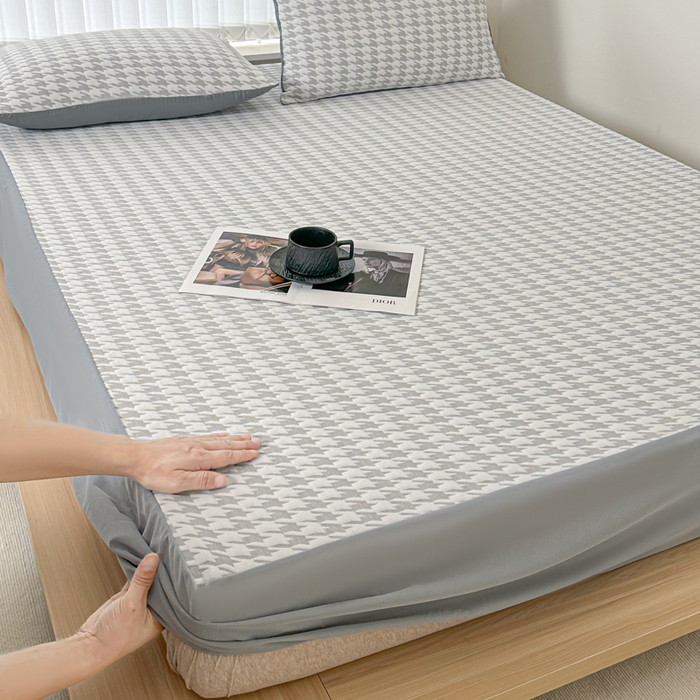 91家纺网 家纺一手货源 找家纺 （总）柏薇 2026新款A类三层纱夹棉床笠