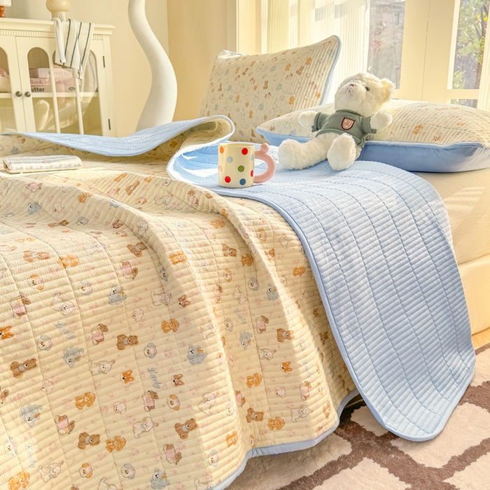 91家纺网 家纺一手货源 找家纺 晓时候 2026新款双层纱印花单床盖床盖单件单品床盖 奶芙狗