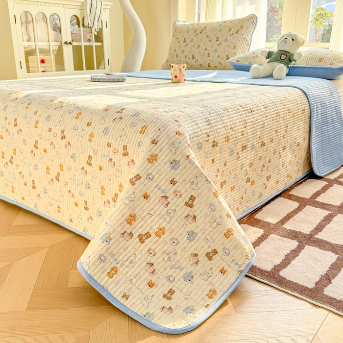 91家纺网 家纺一手货源 找家纺 晓时候 2026新款双层纱印花单床盖床盖单件单品床盖 奶芙狗