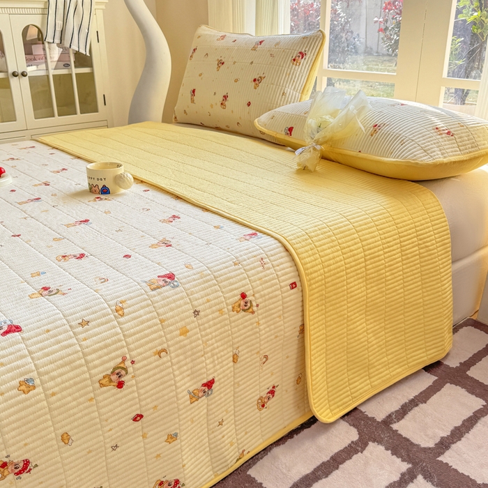 91家纺网 家纺一手货源 找家纺 晓时候 2026新款双层纱印花单床盖床盖单件单品床盖 萌萌星星人