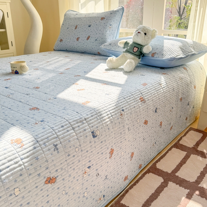 91家纺网 家纺一手货源 找家纺 晓时候 2026新款双层纱印花单床盖床盖单件单品床盖 俏皮狗