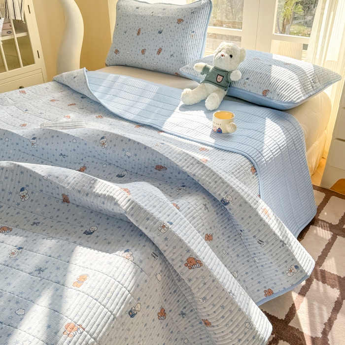 91家纺网 家纺一手货源 找家纺 晓时候 2026新款双层纱印花单床盖床盖单件单品床盖 俏皮狗