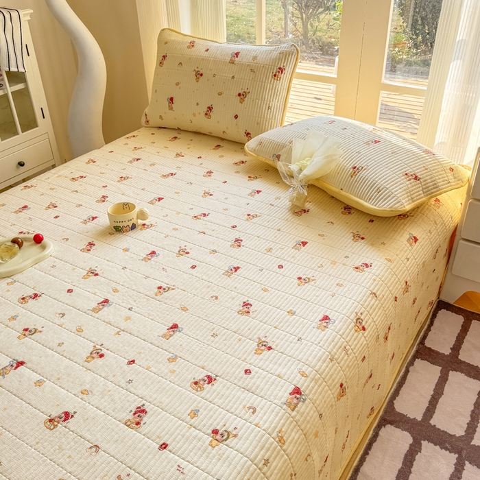 91家纺网 家纺一手货源 找家纺 晓时候 2026新款双层纱印花单床盖床盖单件单品床盖 萌萌星星人