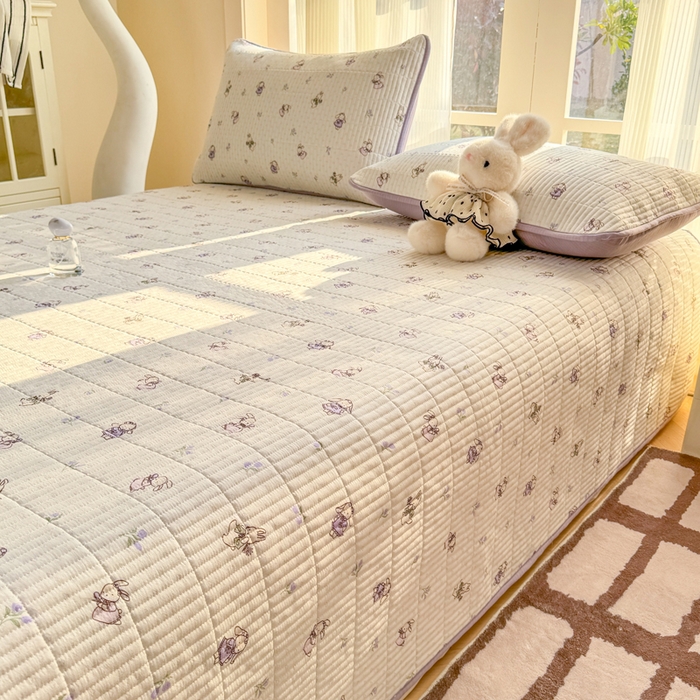 91家纺网 家纺一手货源 找家纺 晓时候 2026新款双层纱印花单床盖床盖单件单品床盖 花间兔