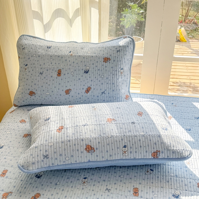 91家纺网 家纺一手货源 找家纺 晓时候 2026新款双层纱印花单床盖床盖单件单品床盖 俏皮狗