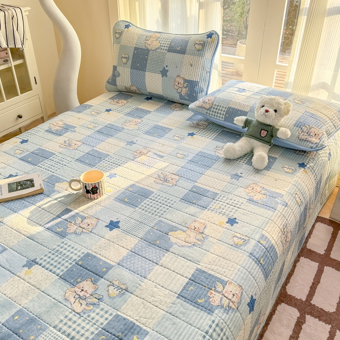 91家纺网 家纺一手货源 找家纺 晓时候 2026新款双层纱印花单床盖床盖单件单品床盖 蓝色泡芙狗