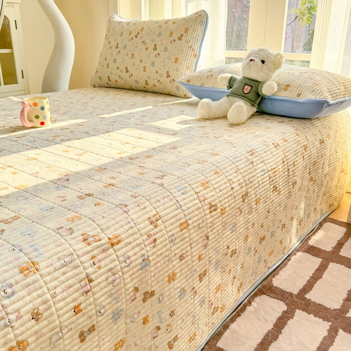 91家纺网 家纺一手货源 找家纺 晓时候 2026新款双层纱印花单床盖床盖单件单品床盖 奶芙狗