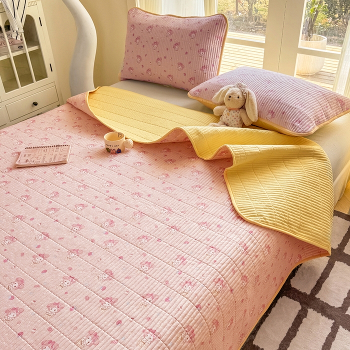 91家纺网 家纺一手货源 找家纺 晓时候 2026新款双层纱印花单床盖床盖单件单品床盖 甜心女孩