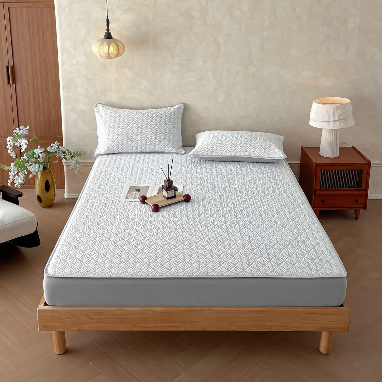 91家纺网 家纺一手货源 找家纺 （总）羚羊语家纺 2026新款PE提花凉泡泡席床笠款460克冰萃席凉豆豆夏季几何轻奢凉感软席子三件套【配包装】