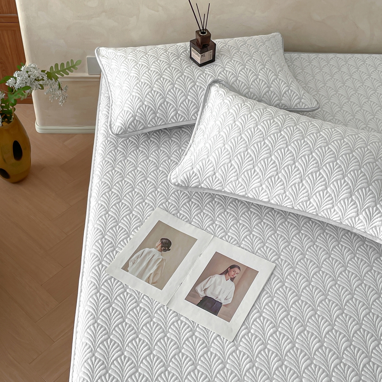 91家纺网 家纺一手货源 找家纺 （总）羚羊语家纺 2026新款PE提花凉泡泡席床笠款460克冰萃席凉豆豆夏季几何轻奢凉感软席子三件套【配包装】